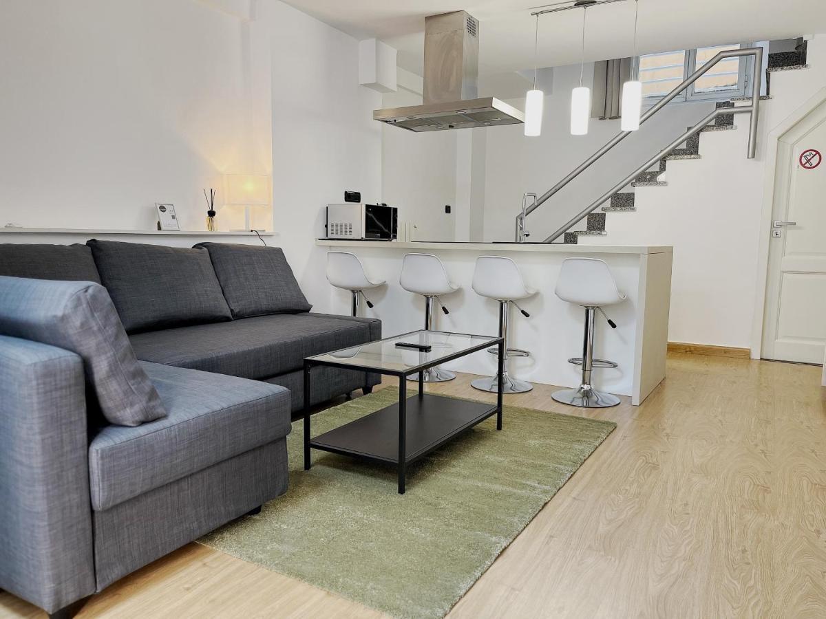 Life Is Roma Termini Apartment Exterior photo