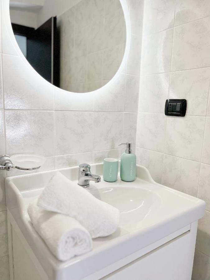 Life Is Roma Termini Apartment Exterior photo
